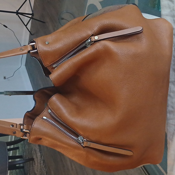 Burberry Brown Leather Shoulder Bag - Picture 3 of 13
